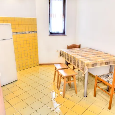 Apartman Josip 2011 *